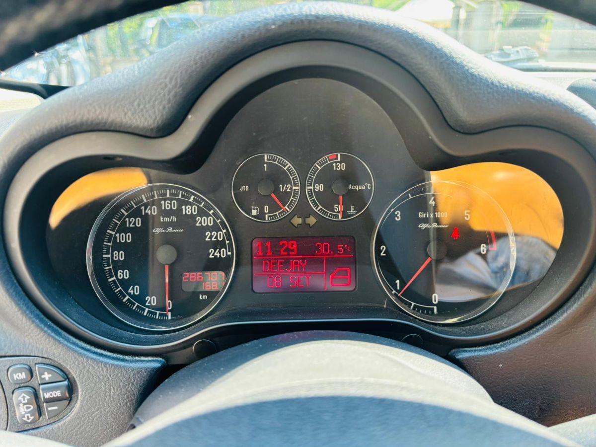 Alfa Romeo 147 1.9 JTD 120cv 5 porte Distinctive