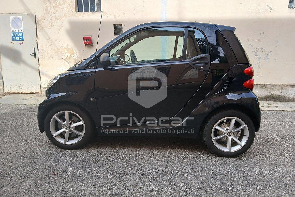 SMART fortwo 1000 52 kW MHD coupé pulse
