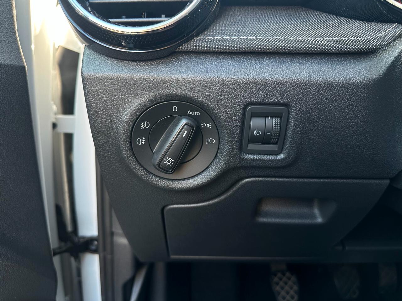 Skoda Fabia 1.0 MPI 80 CV Monte Carlo