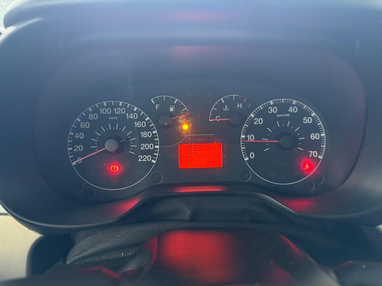 FIAT GRANDE PUNTO 3 PORTE NEOPATENTATI