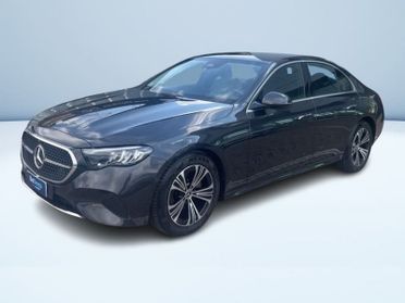 Mercedes-Benz Classe E E 220 D ADVANCED AUTO