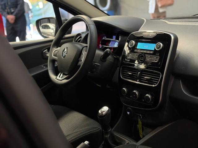 RENAULT Clio 1.2 75CV 5 porte Life