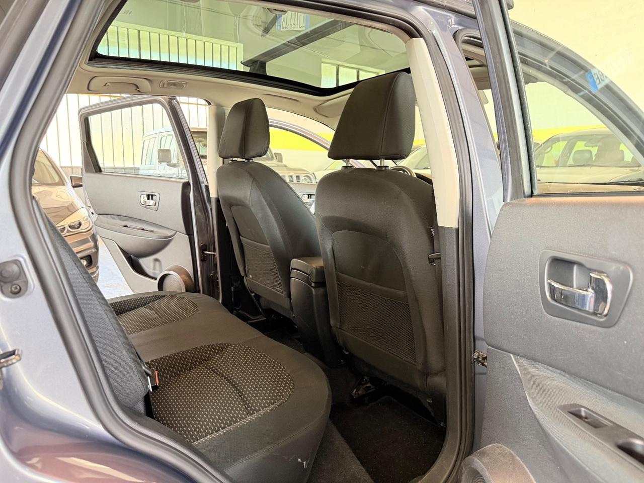 Nissan Qashqai 2.0 dCi DPF 4WD Tekna Tetto