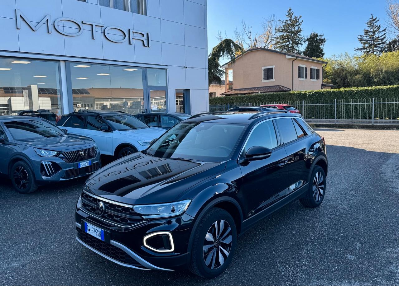Volkswagen T-Roc 2.0 tdi Edition Plus 115cv NO VINCOLI/FARI IQLight