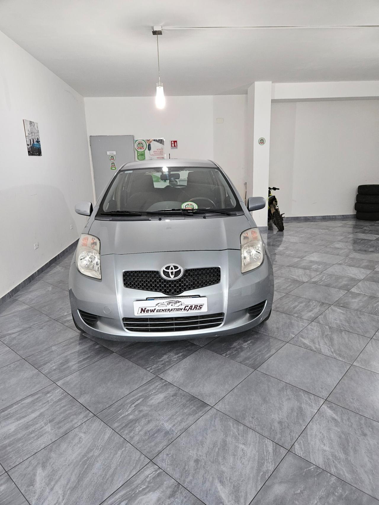 Toyota Yaris 4-4D Sol