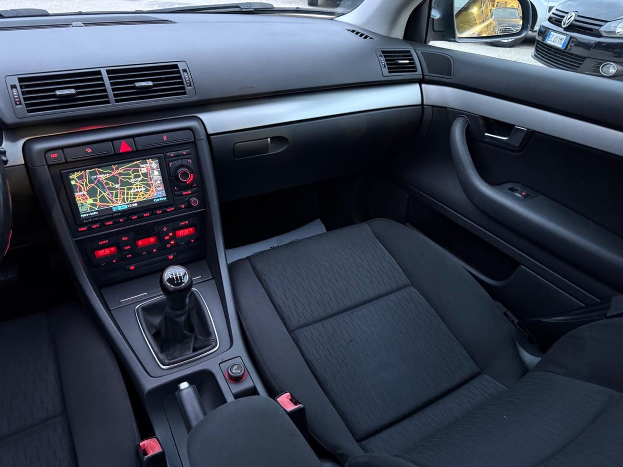 Audi A4 2.0 16V TDI Avant Sport Unico Xeno Navi