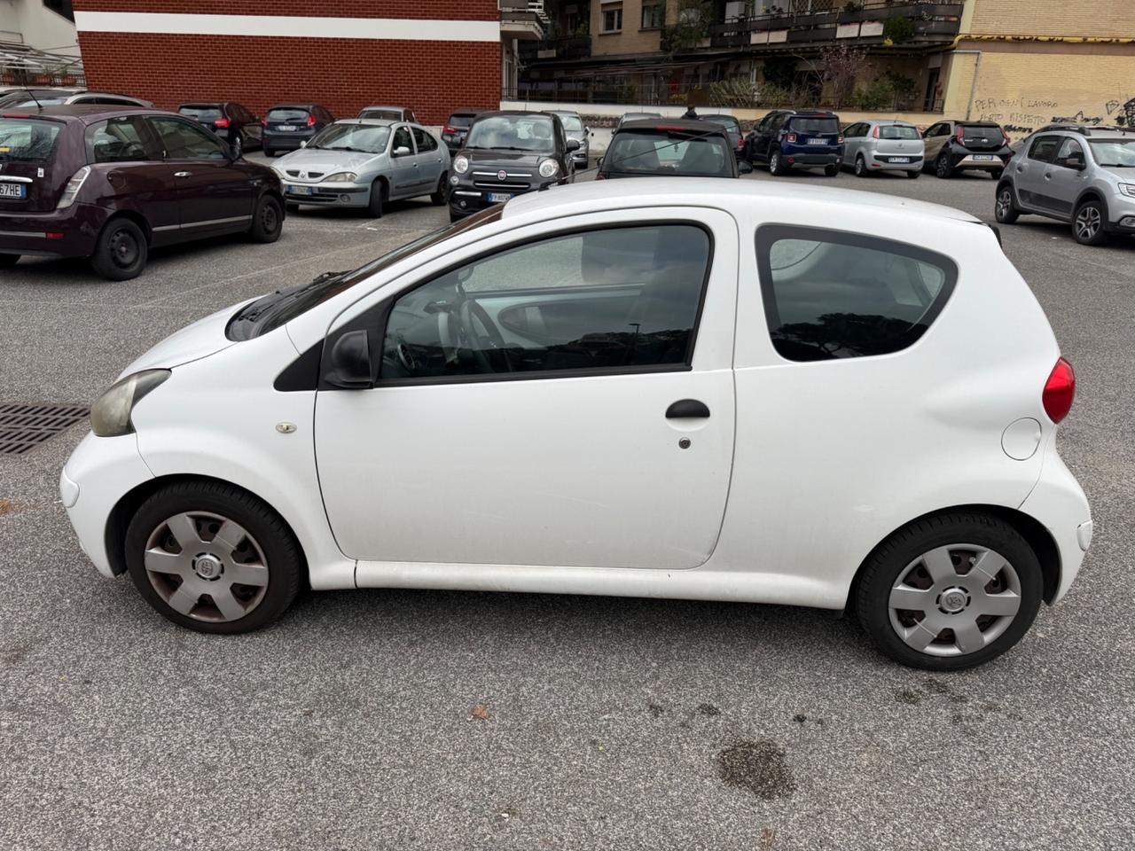 Toyota Aygo 1.0 12V VVT-i 3 porte Sol