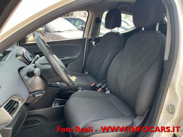 LANCIA Ypsilon 1.0 FireFly 5 porte S&S Hybrid Gold PROMO !!