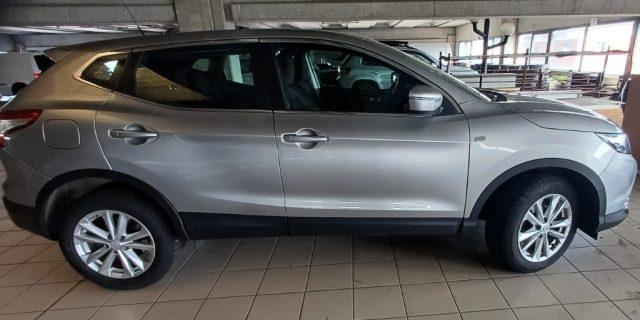 NISSAN Qashqai 1.5 dCi DPF Tekna
