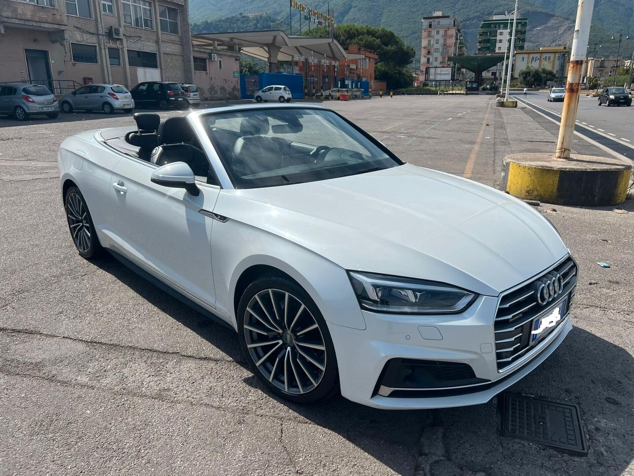 Audi A5 Cabrio 3.0 TDI quattro S tronic s line plus