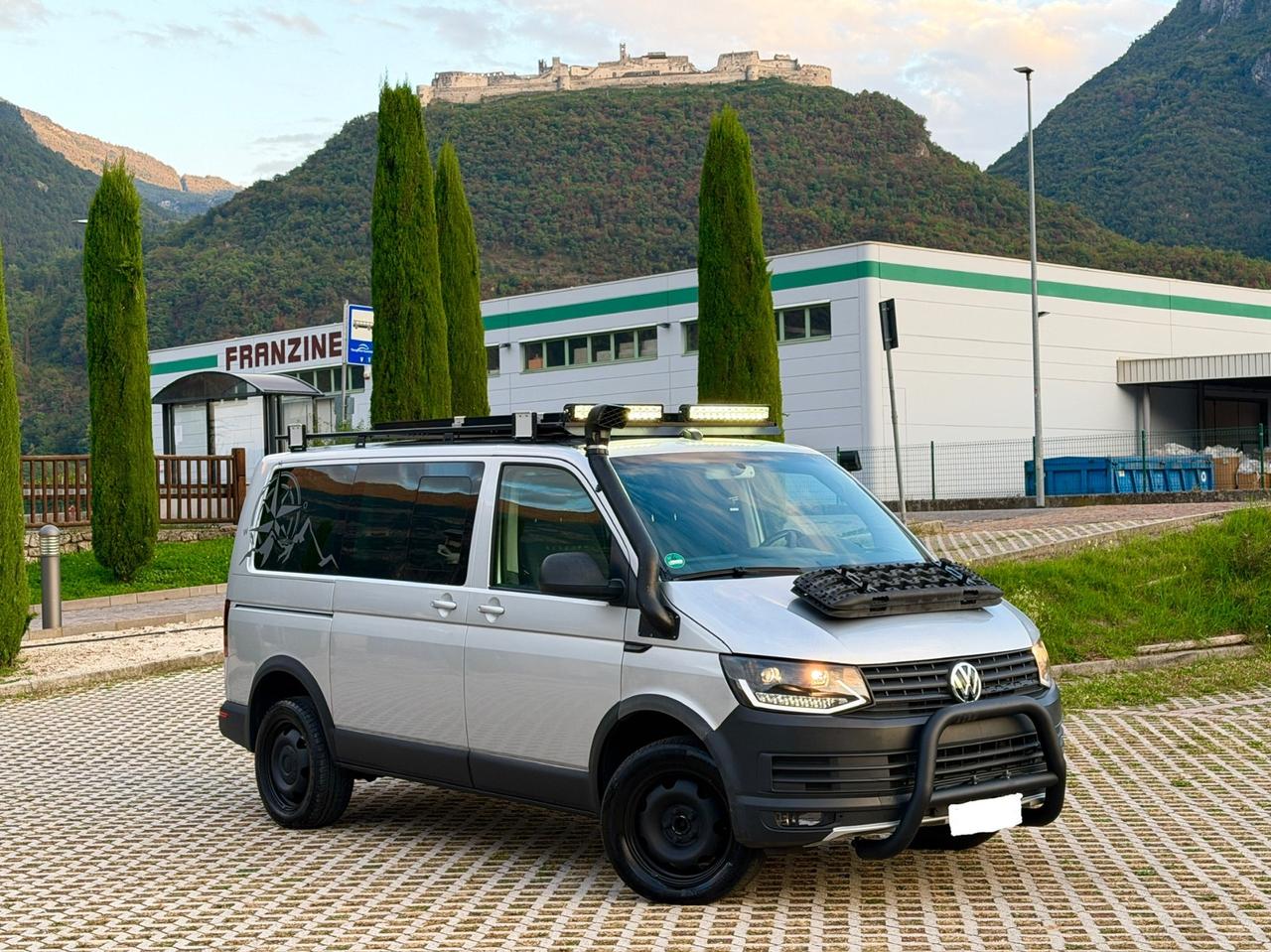 Multivan 2.5 TDI/174CV OffRoad T6 Restyling 2020,7 posti