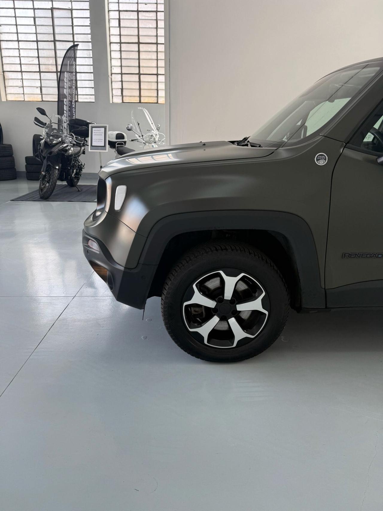 Jeep Renegade 1.3 T4 240CV PHEV 4xe AT6 Trailhawk