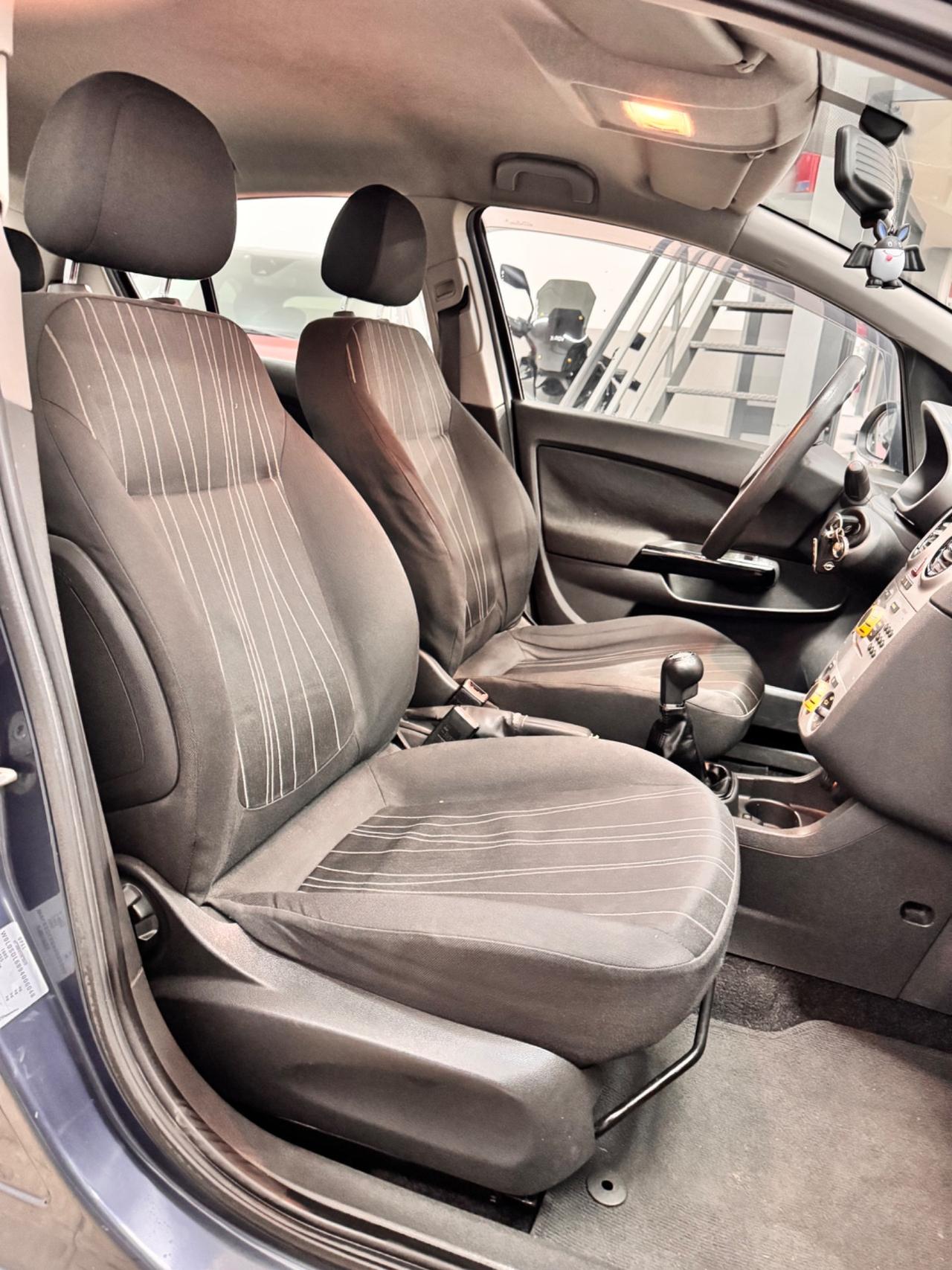 Opel Corsa 1.2 5 Porte Cosmo - 2009