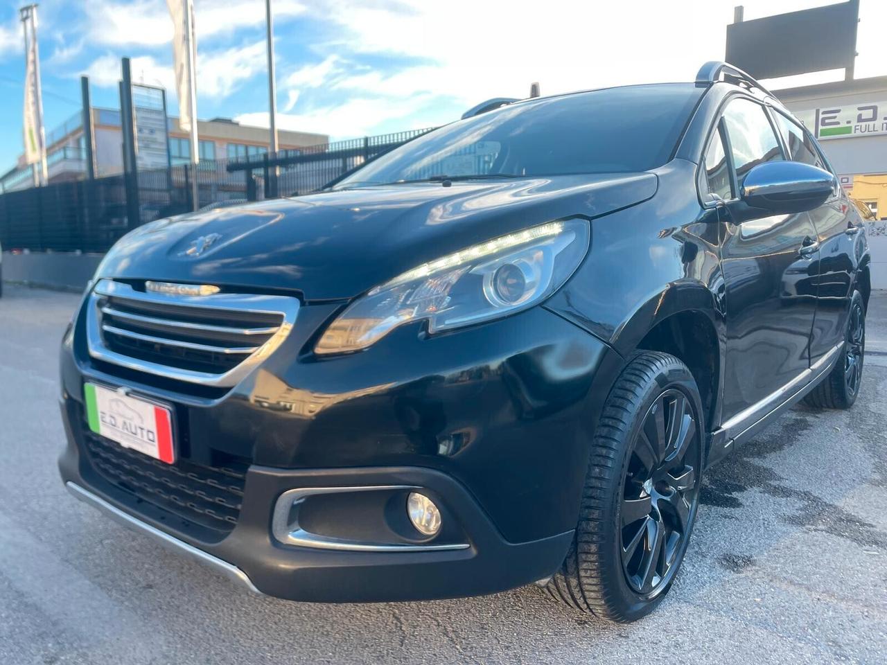 Peugeot 2008 1.6 e-HDi 92 CV Stop&Start Urban Cross