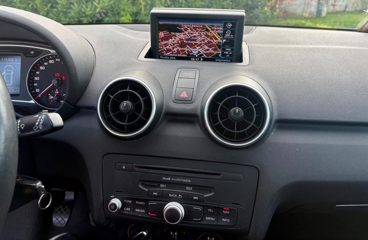 Audi A1 1.6 TDI 90cv ADMIRED SI NEO PATENTATI
