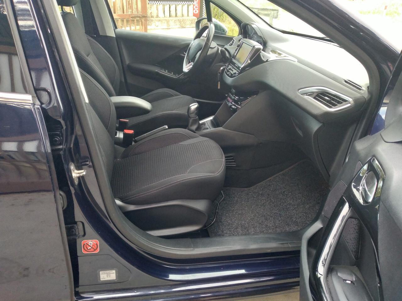 Peugeot 208 BlueHDi 75 5 porte Allure