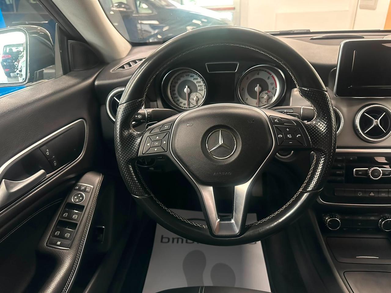 Mercedes-benz CLA 220 CDI Automatic Premium