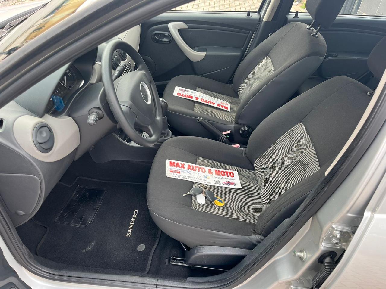 Dacia Sandero 1.2 - 55 MILA KM