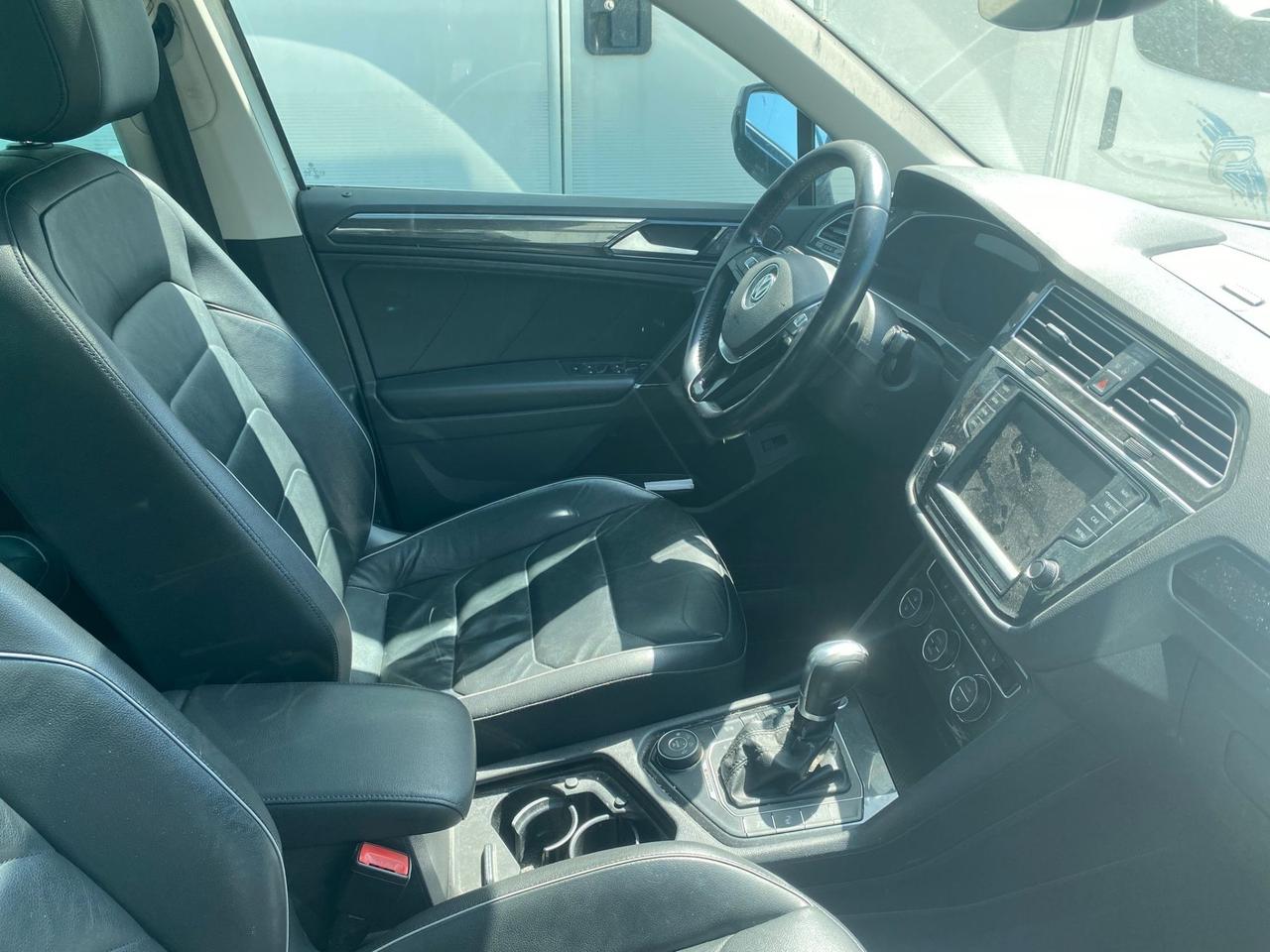 Volkswagen Tiguan 2.0 TDI SCR DSG 4MOTION Business BMT