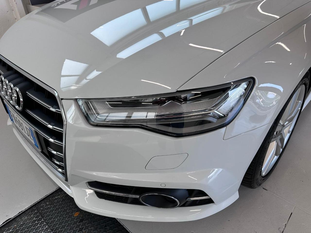Audi A6 Avant 2.0 tdi ultra S-LINE 190cv s-tronic my17