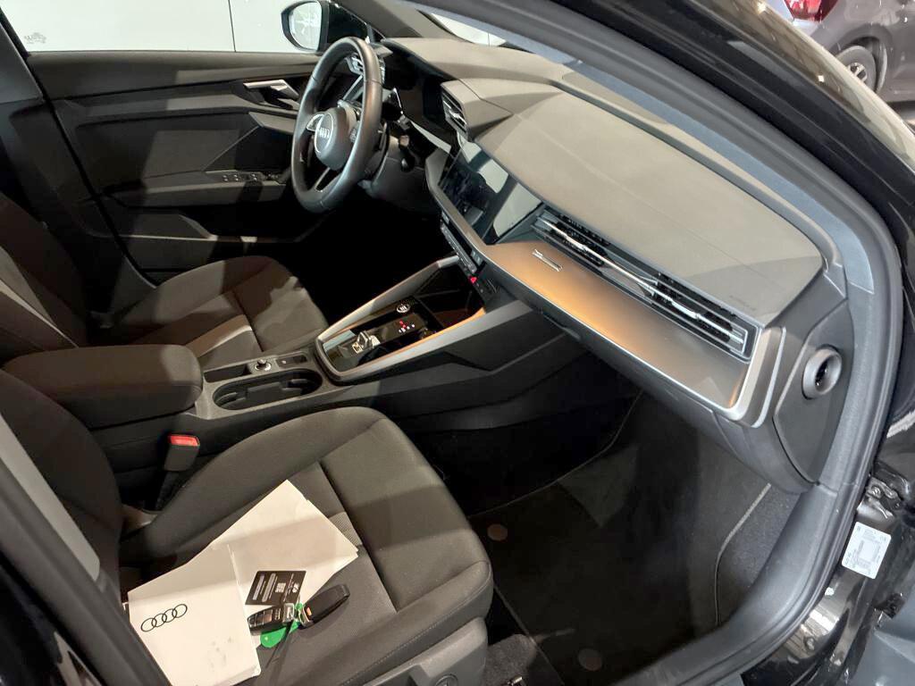 Audi A3 Sportback 30 1.5 G-Tron S-Tronic Advanced Virtual, LED, Navi, Keyless