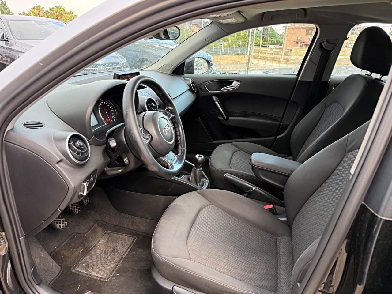 Audi A1 1.6 TDI 116 CV Admired S Line