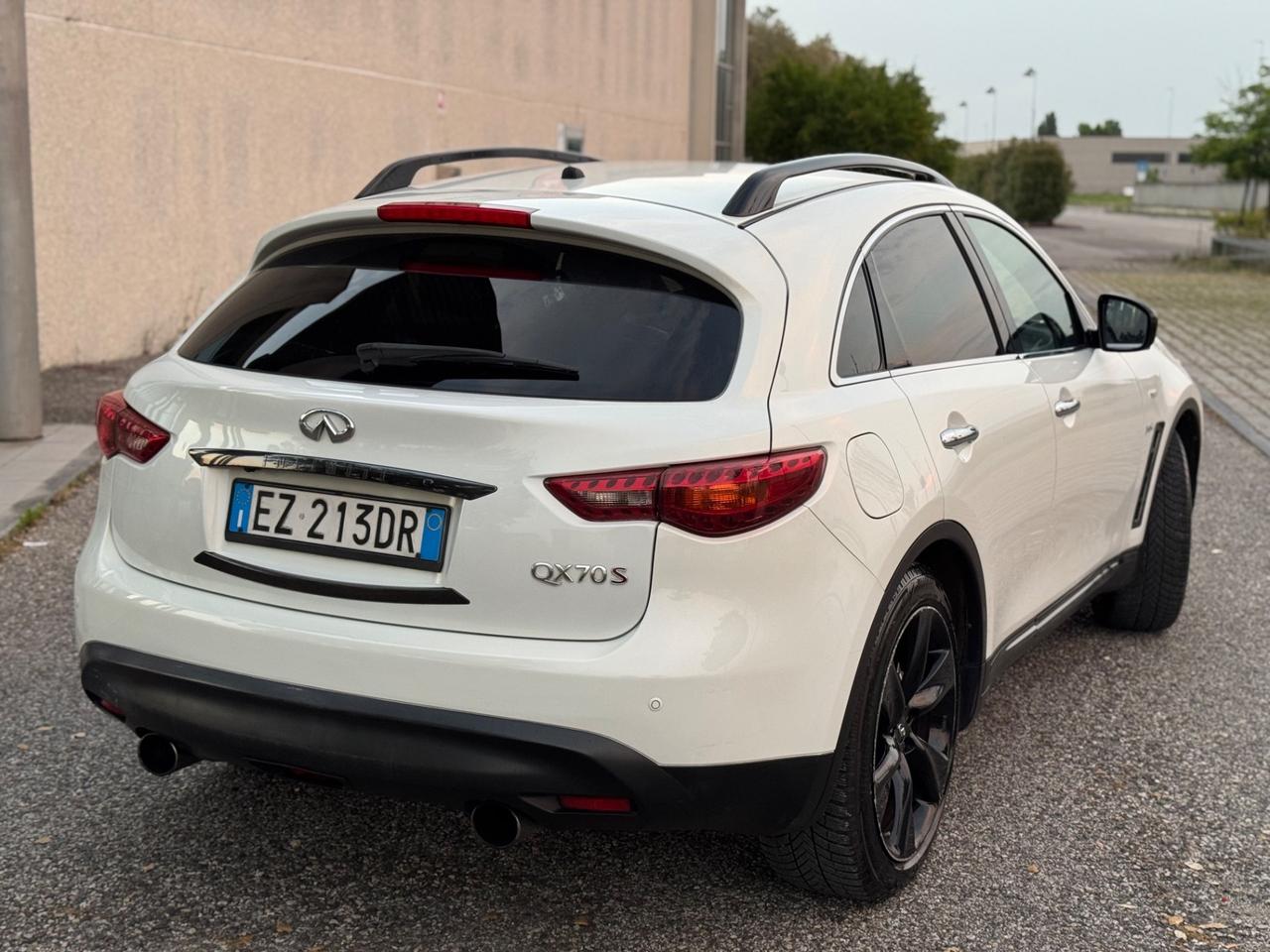 Infiniti QX70 S 3.0D V6 238cv Full