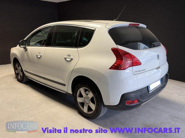 PEUGEOT 3008 1.6 e-HDi 112CV Autom.