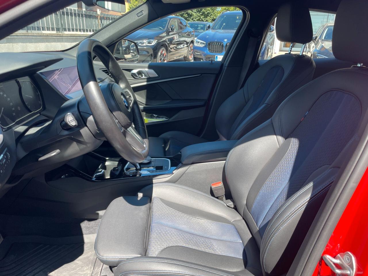 Bmw 116 116d 5p. Msport
