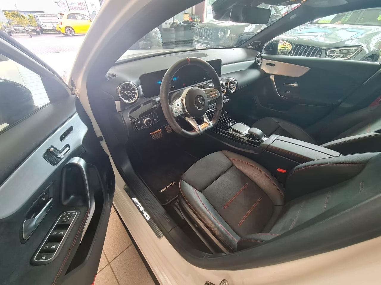 Mercedes-benz A 35 AMG