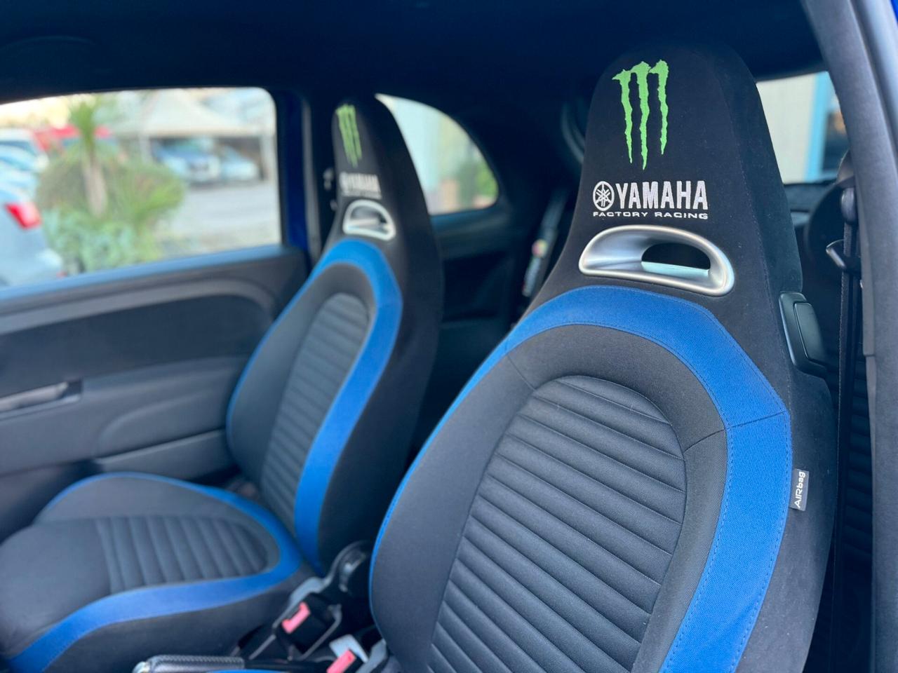 Abarth 595 1.4 Turbo T-Jet 165 CV Monster Energy Yamaha