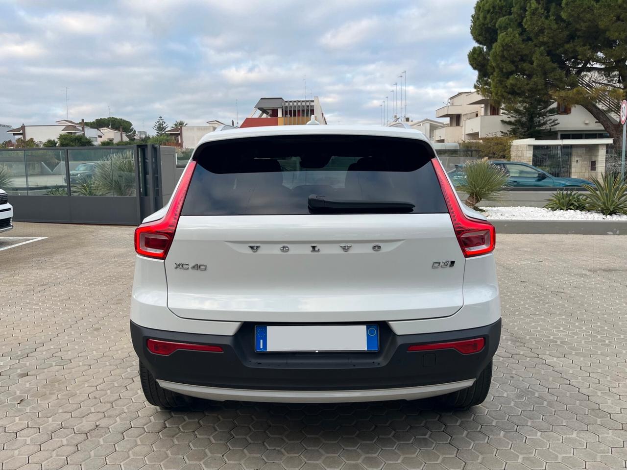 Volvo XC40 D3 AWD Geartronic Momentum Pro 2.0 150cv Automatic