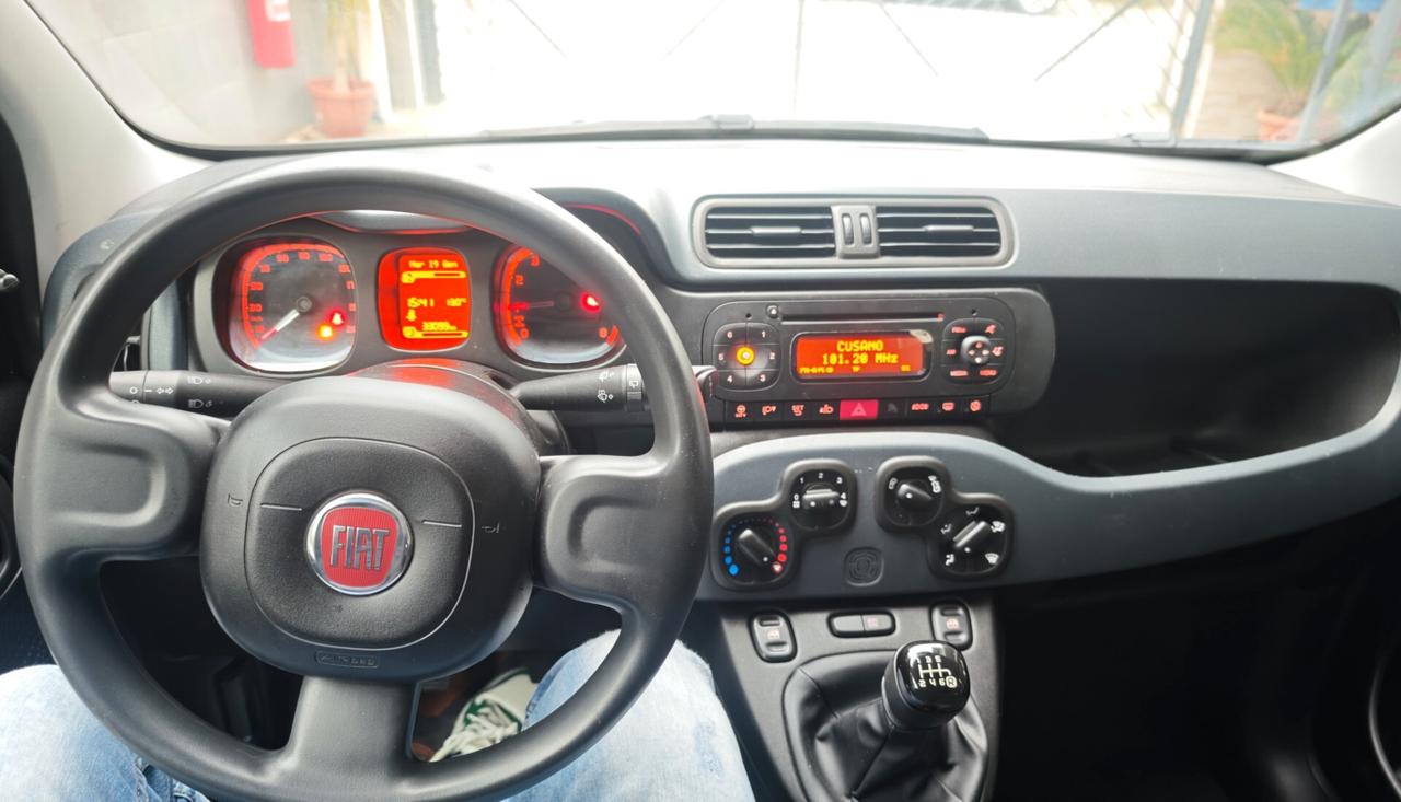Fiat Panda 1.0 HYBRID 33.000KM PARI A NUOVA