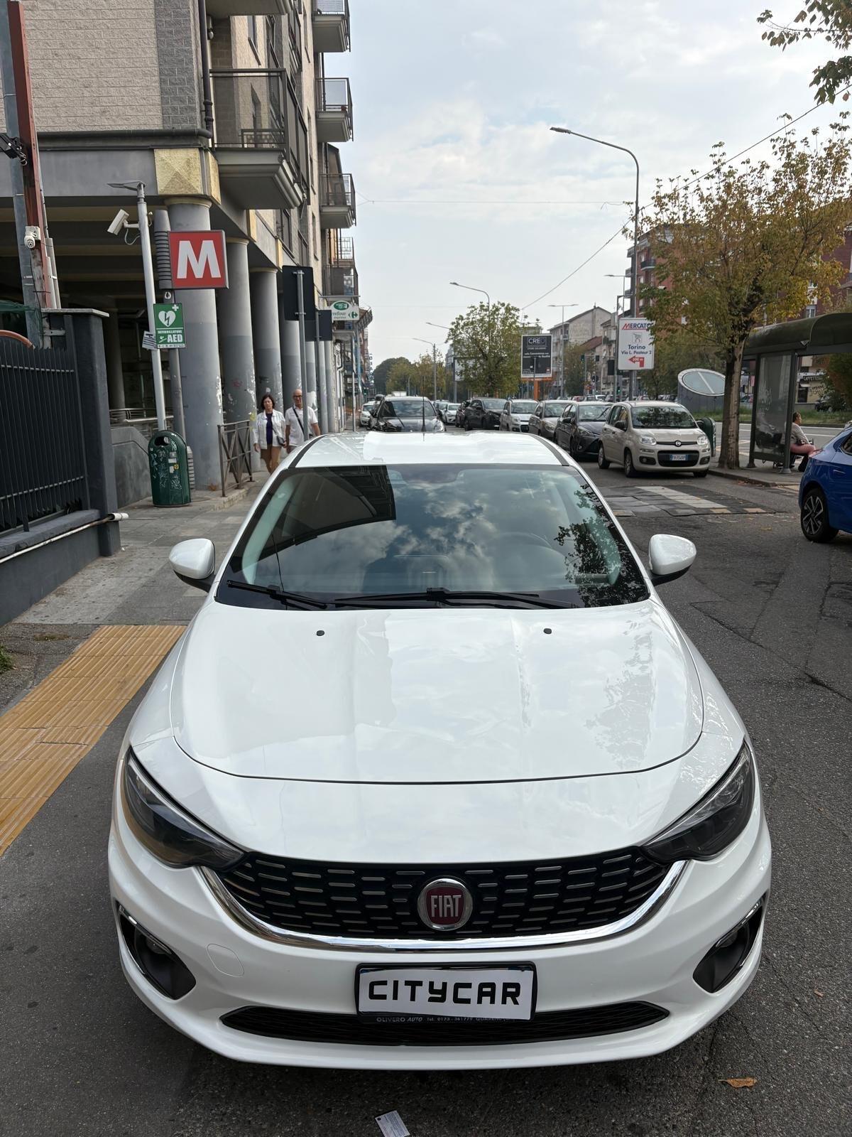 Fiat Tipo 1.4 T-Jet 120CV GPL di casa Lounge