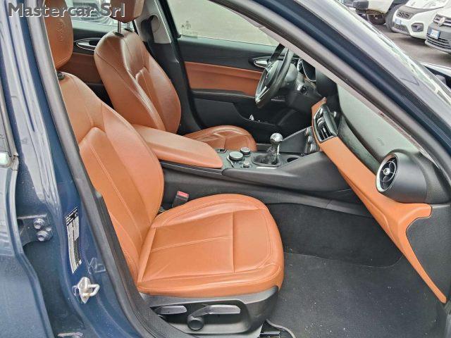 ALFA ROMEO Giulia Giulia 2016 2.2 t Super 150cv - FF799PJ