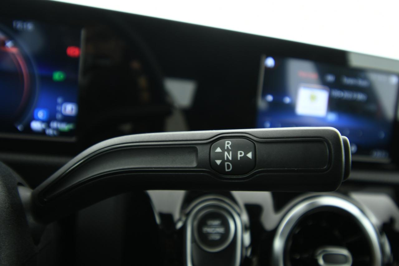 Mercedes-Benz A 250 e phev (eq-power) Premium auto CAMERA+APP CONNECT+C18"