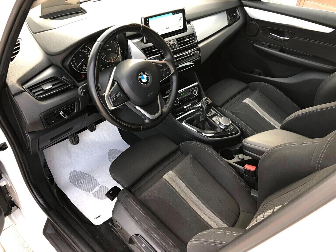 Bmw 216d Active Tourer Advantage 2017