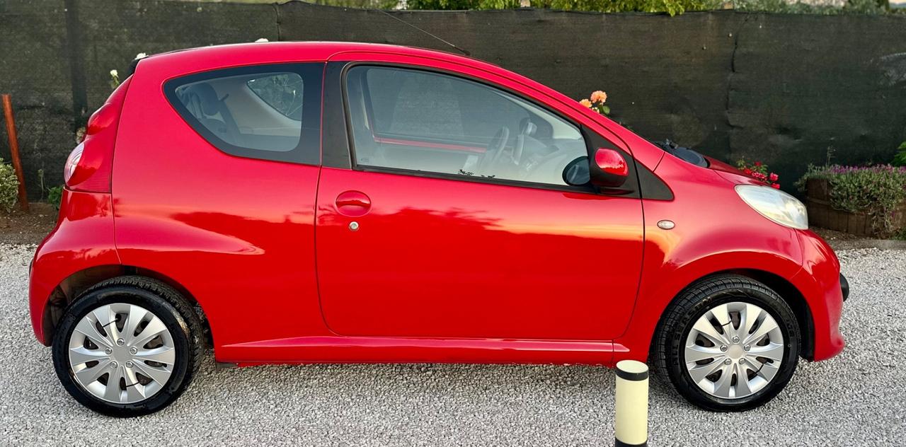 Peugeot 107 1.0 68CV 3p. Sweet Years