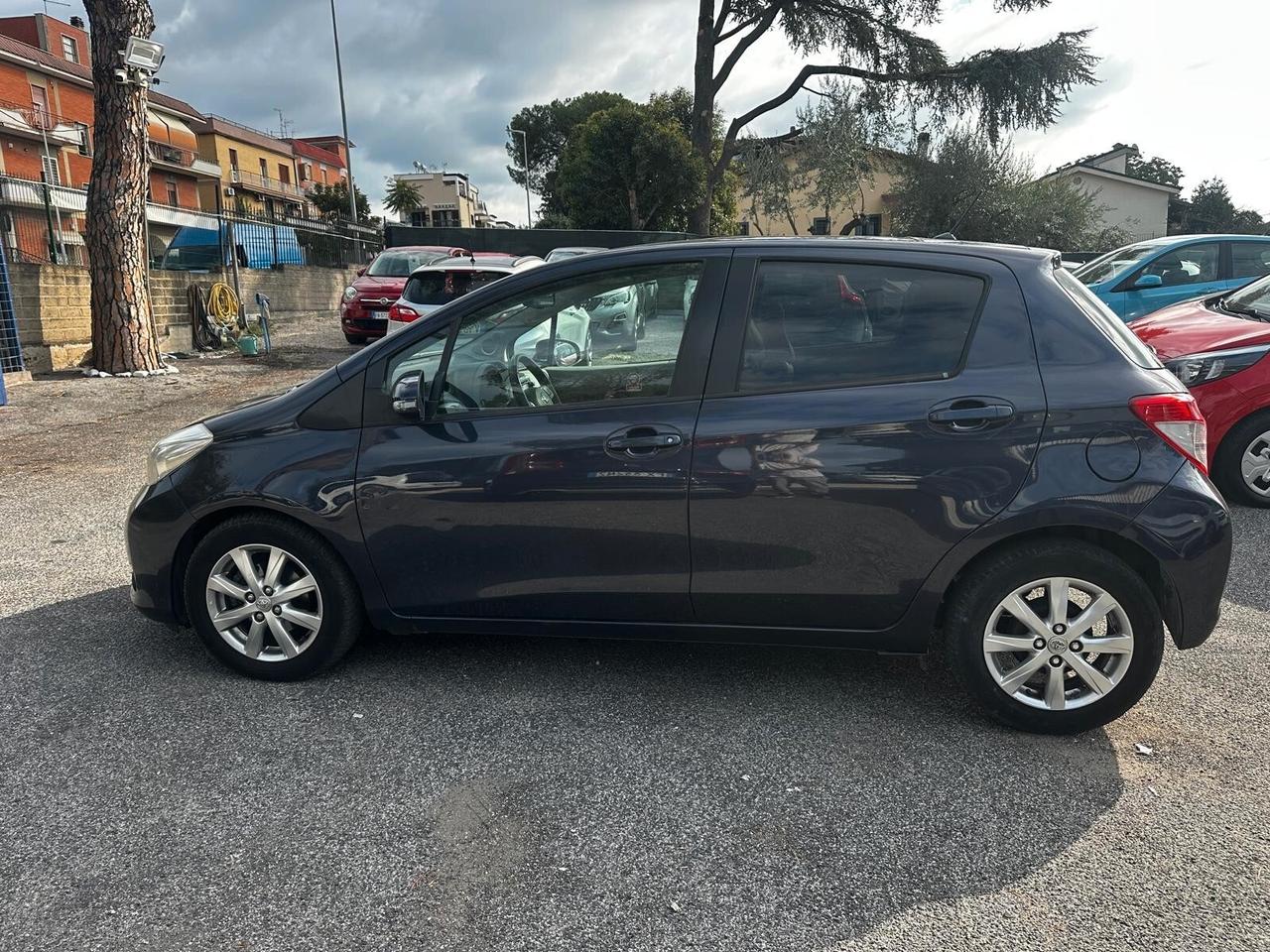 Toyota Yaris 1.4 D-4D 5 porte Lounge