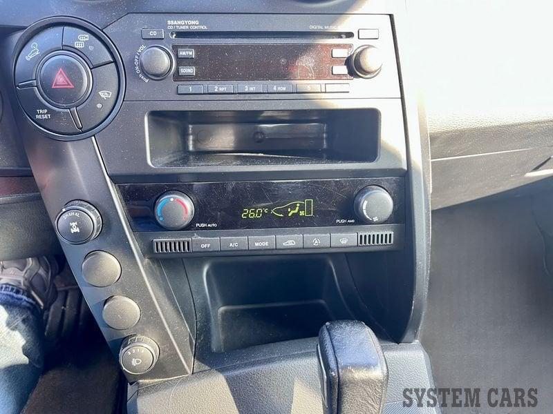 Ssangyong Actyon/Actyon Sport Actyon 2.0 XDi 4WD Style GOMME 4 STAGIONI - CATENA DI DISTR - LEGGERMENTE GRANDINATA - AUTOMATICO