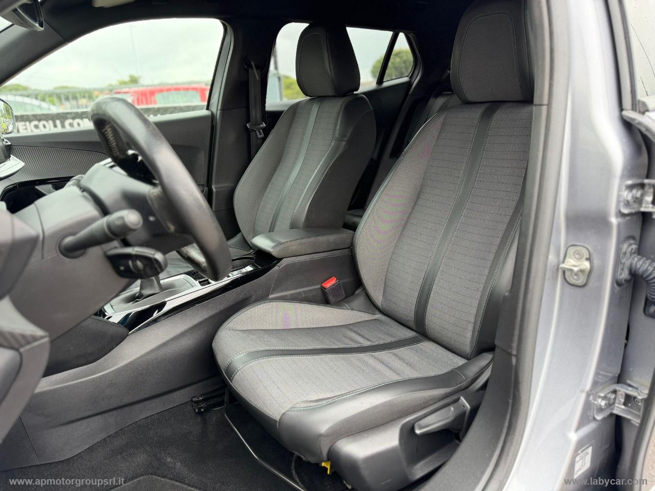 PEUGEOT 2008 PureTech 100 S&S Allure Pack