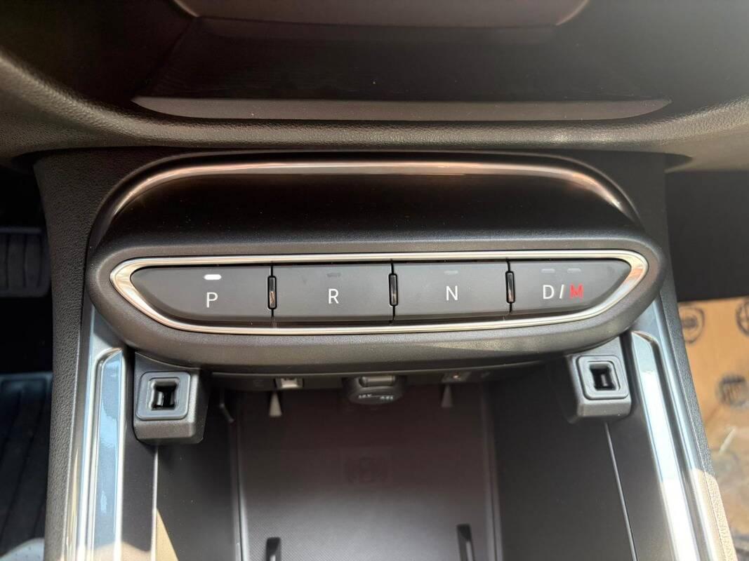 Fiat 600 1.2 hybrid La Prima 145cv auto