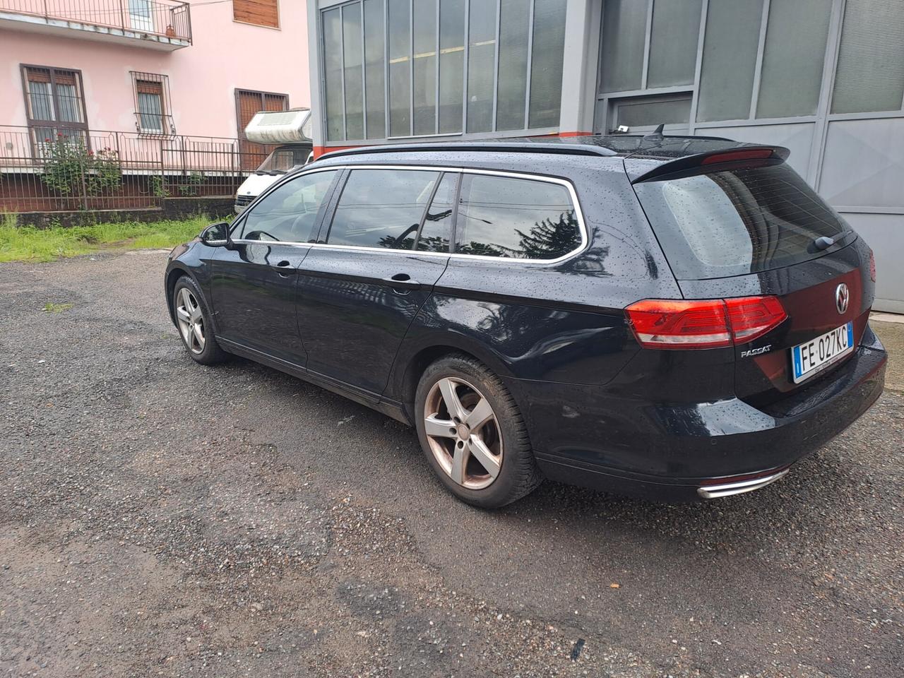 Volkswagen Passat Variant 1.6 TDI DSG Comfortline BlueMotion Tech.