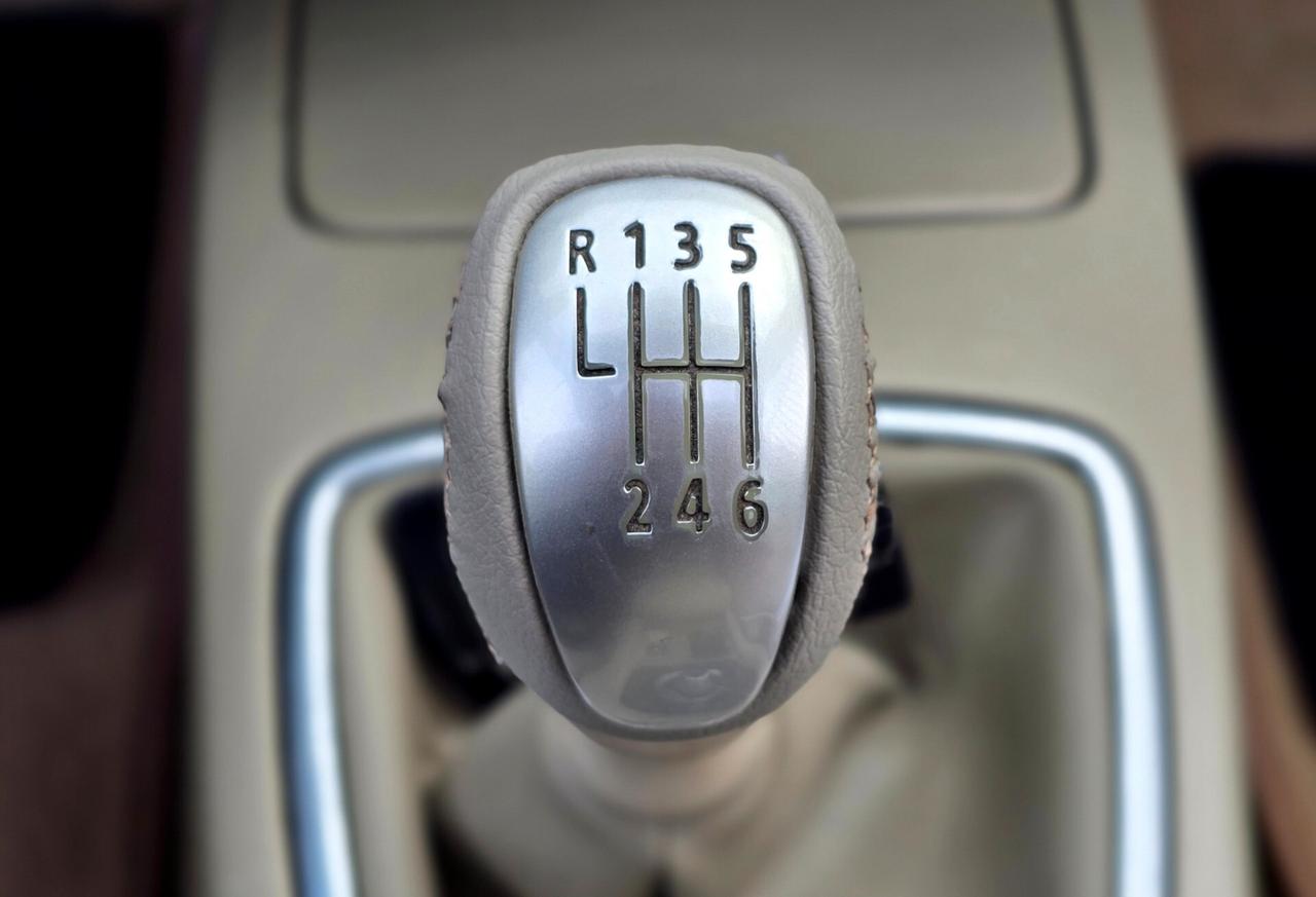 RENAULT LAGUNA 2.0DCI INITIALE PARIS STRAFULL