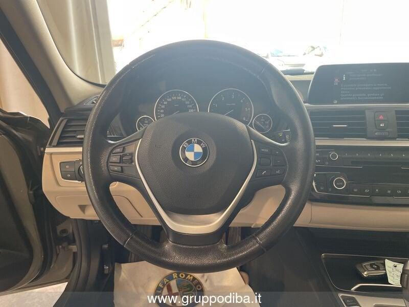 BMW Serie 3 Touring Serie 3 F31 2015 Touring Diese 318d Touring Luxury auto