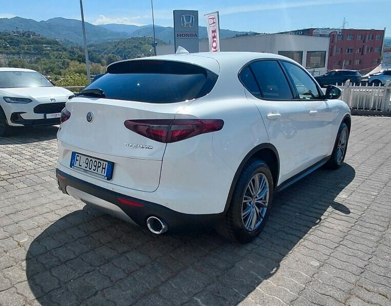Alfa Romeo Stelvio 2.2 Turbodiesel 210 CV AT8 Q4 Executive