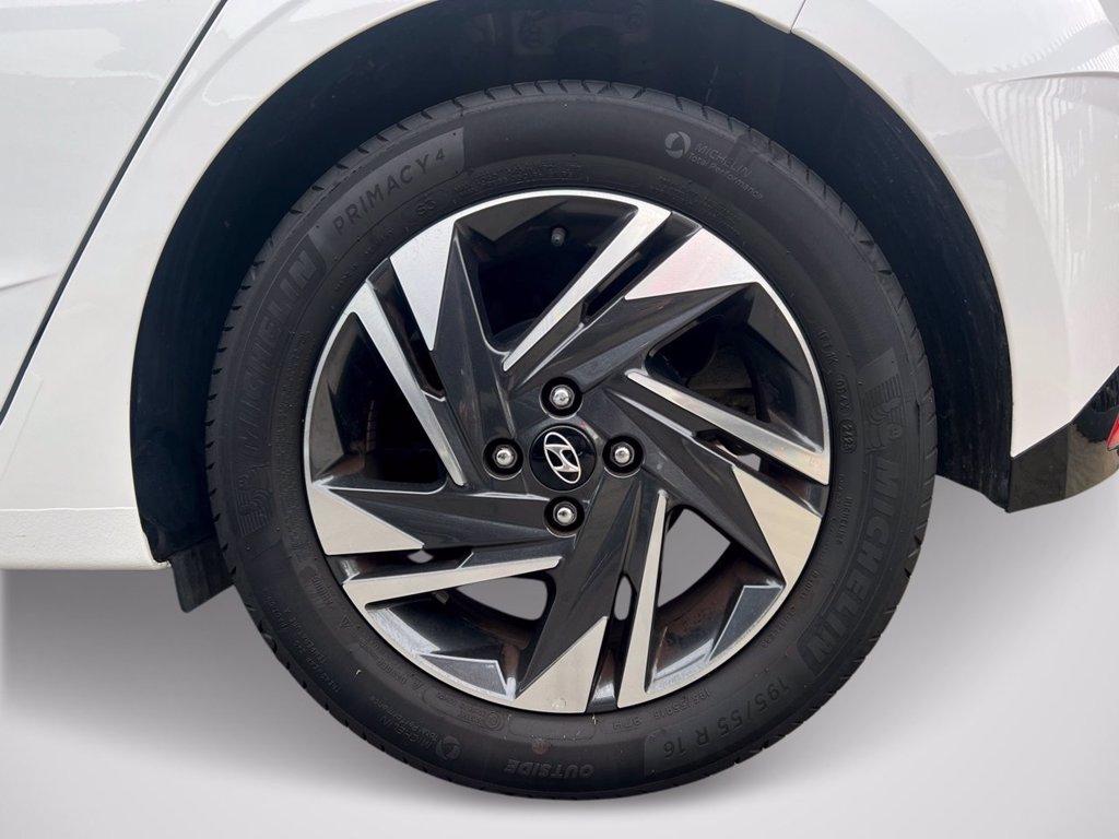 HYUNDAI i20 1.2 MPI MT ConnectLine del 2023