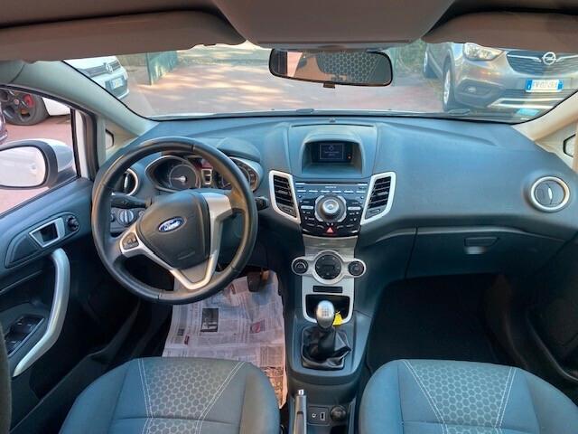 Ford Fiesta 1.4 TDCi 70CV 5 porte Titanium,UNIPROPRIETARIO!!