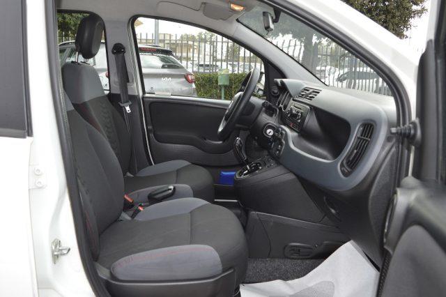 FIAT Panda 0.9 TwinAir Turbo S&S Easy Dualogic