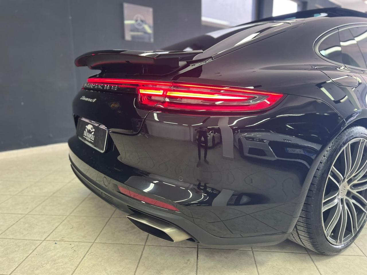 Porsche Panamera 3.0 4